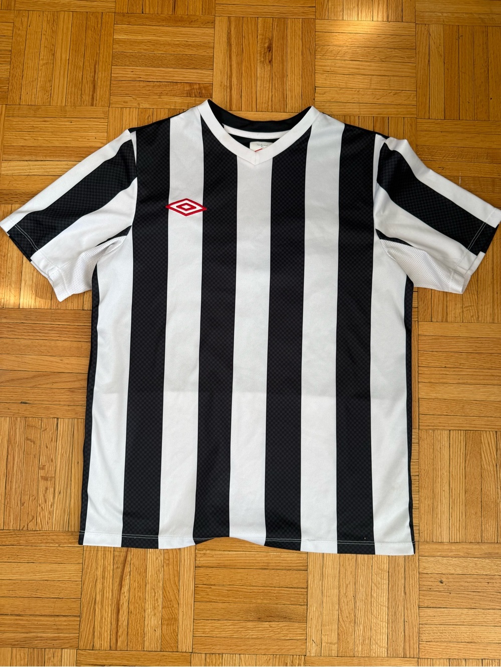 Umbro Black and White Team Jersey with Red Logo